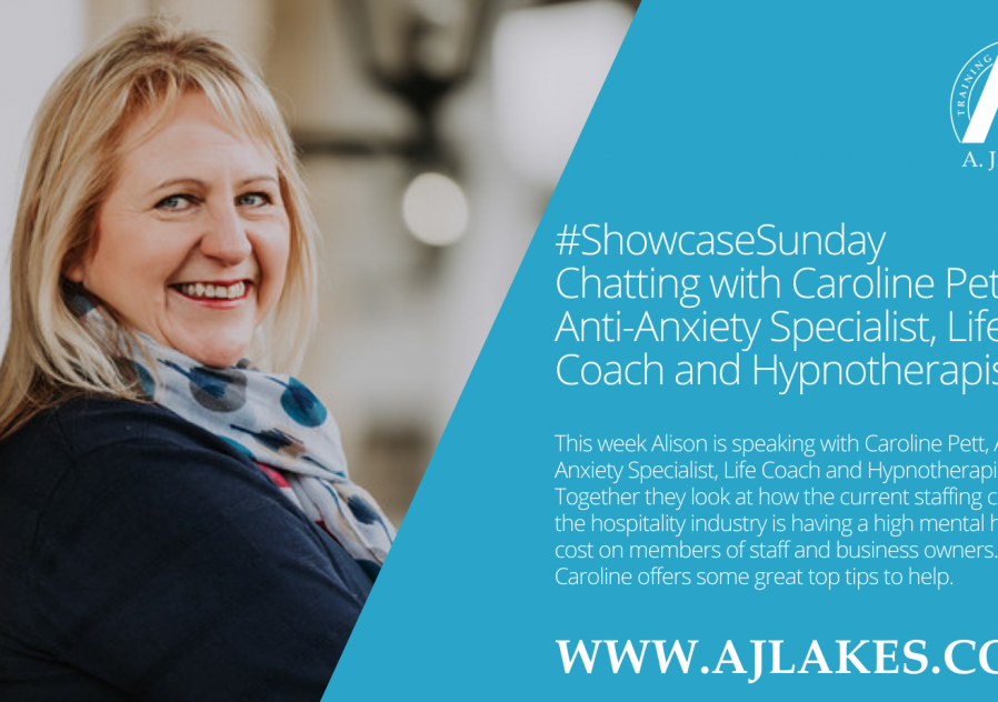 #ShowcaseSunday with Caroline Pett